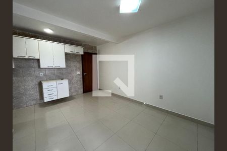 Apartamento para alugar com 2 quartos, 55m² em Qe 40, Brasília