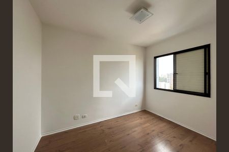 Quarto 1 de apartamento para alugar com 2 quartos, 55m² em Vila Ismenia, São Paulo