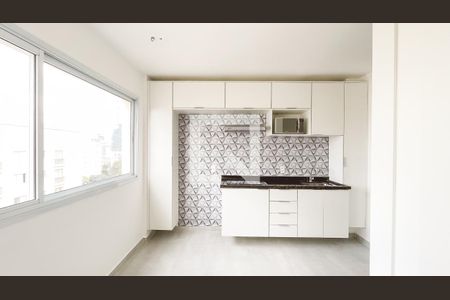Sala/Cozinha de apartamento para alugar com 1 quarto, 25m² em Santana, São Paulo