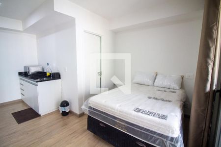 Sala / Quarto - Studio de kitnet/studio à venda com 1 quarto, 30m² em Cidade Monções, São Paulo