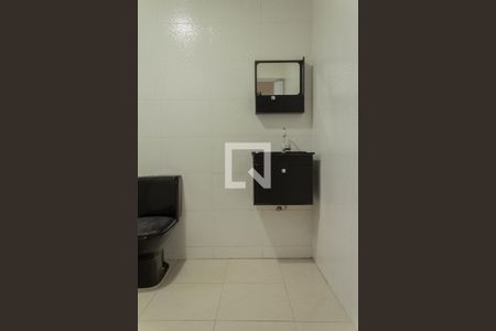 Banheiro da Suíte 1 de casa para alugar com 3 quartos, 123m² em Alves Dias, São Bernardo do Campo