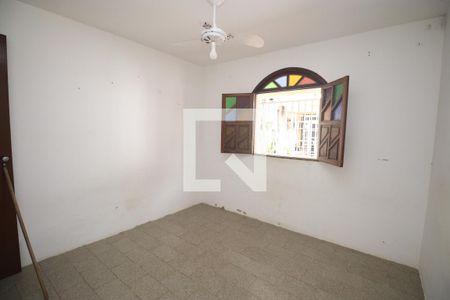 Quarto 1  de casa para alugar com 2 quartos, 75m² em Boca do Rio, Salvador