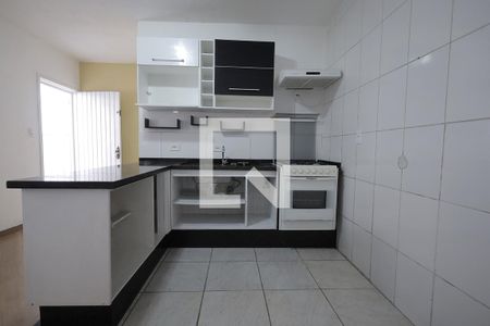 Cozinha de casa para alugar com 1 quarto, 45m² em Vila Eldizia, Santo André