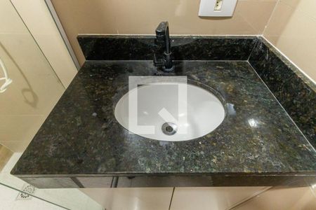 Banheiro Social de apartamento para alugar com 1 quarto, 31m² em Vila Moreira, São Paulo