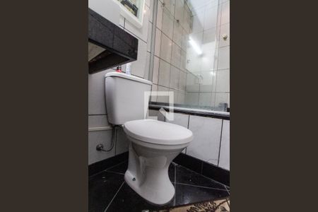 Banheiro da Suíte 1 de casa à venda com 3 quartos, 150m² em Jardim Japao, São Paulo