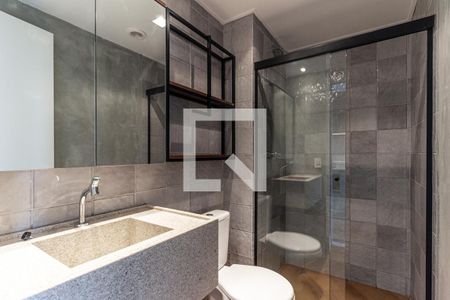 Banheiro de kitnet/studio para alugar com 1 quarto, 27m² em Vila Buarque, São Paulo