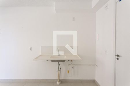 Sala/Cozinha de apartamento para alugar com 1 quarto, 27m² em Guaiauna, São Paulo
