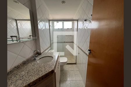 Banheiro da Suíte 1 de apartamento para alugar com 2 quartos, 70m² em Jardim Nova Alianca, Ribeirão Preto