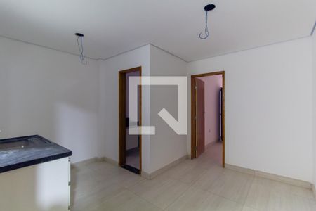 Sala/Cozinha de apartamento para alugar com 1 quarto, 30m² em Vila Paulo Silas, São Paulo