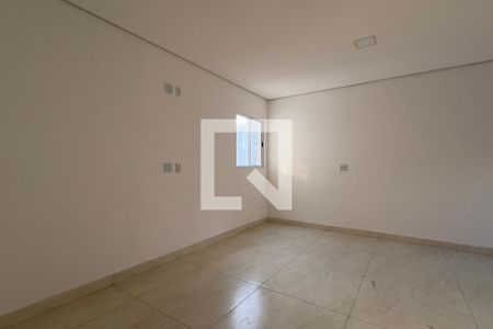 Sala de apartamento para alugar com 1 quarto, 30m² em Jardim Vila Galvao, Guarulhos
