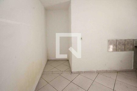 Casa para alugar com 1 quarto, 20m² em Vila Rica, São Paulo