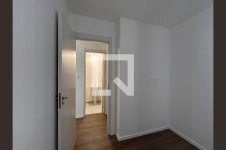 Quarto 1 de apartamento para alugar com 2 quartos, 38m² em Vila Marina, São Paulo