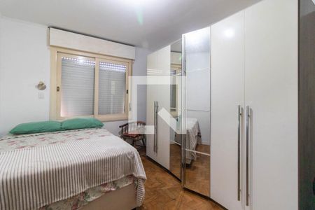 Quarto 2 de casa à venda com 4 quartos, 404m² em Santo Antônio, Porto Alegre