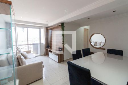 Sala de apartamento para alugar com 3 quartos, 68m² em Rio Pequeno, São Paulo