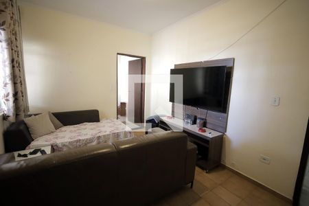 Sala de casa à venda com 4 quartos, 248m² em Vila Curuçá, Santo André