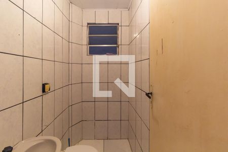 Banheiro 1 de casa para alugar com 3 quartos, 110m² em Jardim Clara Regina, São Paulo