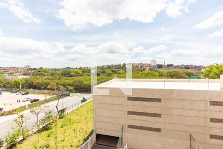 Vista  de apartamento para alugar com 2 quartos, 45m² em Quitaúna, Osasco