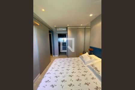 Suíte de apartamento para alugar com 2 quartos, 69m² em Itapuã, Salvador
