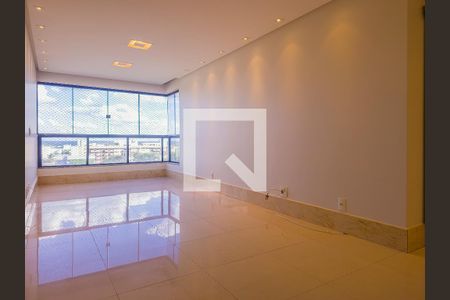 Sala de apartamento para alugar com 2 quartos, 180m² em Cruzeiro Novo, Brasília
