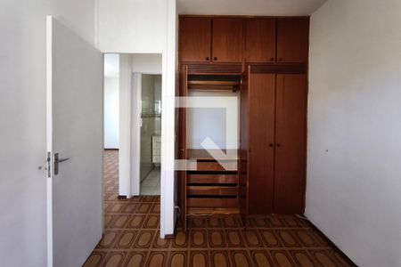 Quarto 1 de apartamento à venda com 2 quartos, 60m² em Jardim São Vicente, Campinas