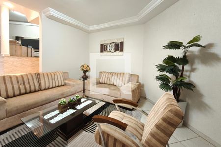 Sala de Estar de casa à venda com 4 quartos, 287m² em Loteamento Parque São Martinho, Campinas