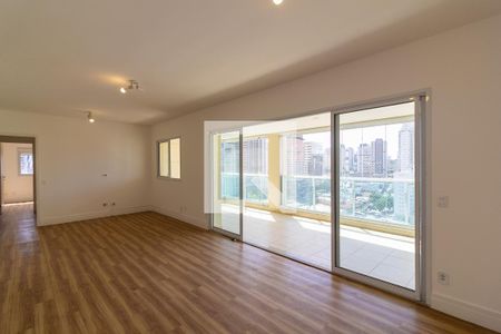 Sala de apartamento para alugar com 3 quartos, 138m² em Santo Amaro, São Paulo