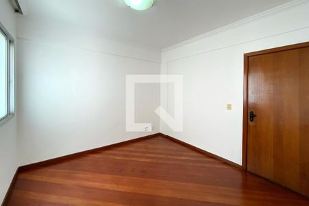 Sala de apartamento à venda com 3 quartos, 110m² em Funcionários, Belo Horizonte