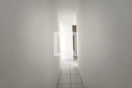 Corredor - Quartos de apartamento para alugar com 2 quartos, 45m² em Loteamento Parque São Martinho, Campinas