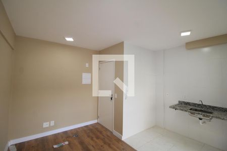 Sala / Cozinha de apartamento para alugar com 2 quartos, 48m² em Carandiru, São Paulo