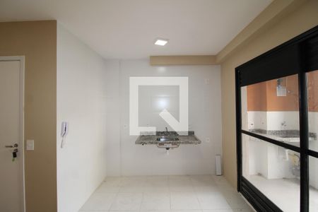 Sala / Cozinha de apartamento para alugar com 2 quartos, 48m² em Carandiru, São Paulo