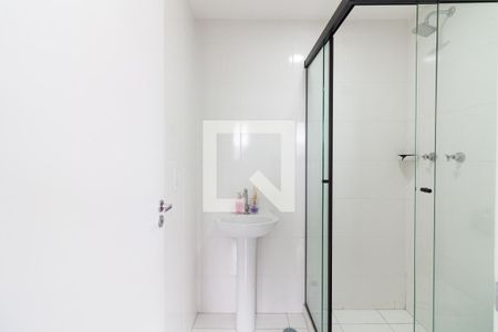 Banheiro de apartamento para alugar com 1 quarto, 43m² em Vila Sao Domingos, São Paulo