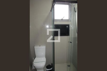 banheiro  de apartamento para alugar com 1 quarto, 35m² em Consolação, São Paulo