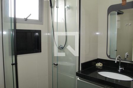Banheiro de apartamento para alugar com 1 quarto, 35m² em Consolação, São Paulo