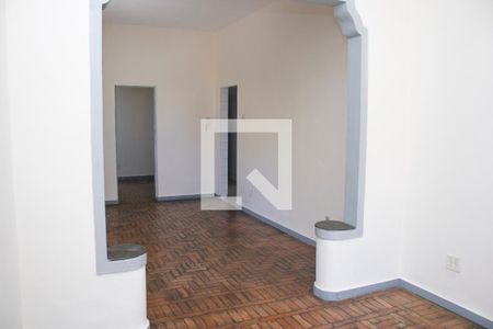 Sala de casa à venda com 5 quartos, 128m² em Santa Efigênia, Belo Horizonte