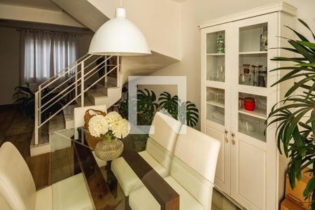 Casa à venda com 3 quartos, 120m² em Castelo, Belo Horizonte