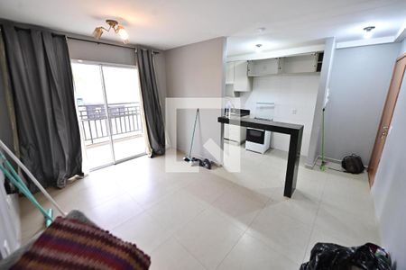 Sala de apartamento para alugar com 2 quartos, 33m² em Setor Garavelo, Goiânia