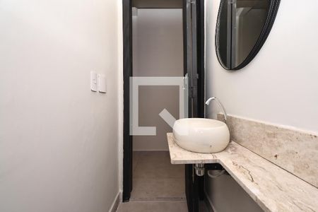 Lavabo de casa para alugar com 5 quartos, 280m² em Jardim Ocara, Santo André