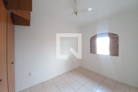 Quarto 2 de casa para alugar com 2 quartos, 60m² em Jardim Anton Von Zuben, Campinas