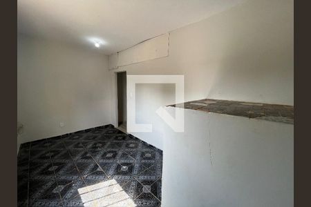 Quarto e Closet  de apartamento para alugar com 1 quarto, 60m² em Eqnn 5/7, Brasília