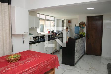 Sala de apartamento à venda com 3 quartos, 170m² em São Lucas, Belo Horizonte