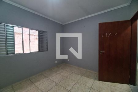 Quarto 1 de casa para alugar com 3 quartos, 150m² em Capão do Embira, São Paulo
