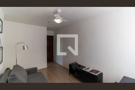 Sala de apartamento para alugar com 2 quartos, 65m² em Santa Rosa, Niterói