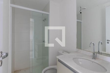 Banheiro de kitnet/studio para alugar com 1 quarto, 25m² em República, São Paulo