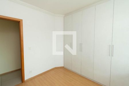 Quarto 2 de apartamento para alugar com 3 quartos, 103m² em Tirol, Contagem