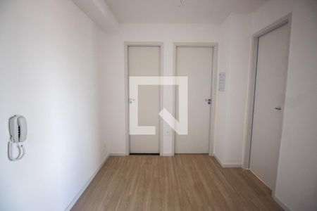 Sala e Cozinha de apartamento para alugar com 2 quartos, 31m² em Vila Plana, São Paulo