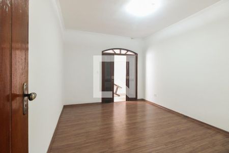 Quarto 1 de casa para alugar com 3 quartos, 250m² em Vila Esperança, São Paulo