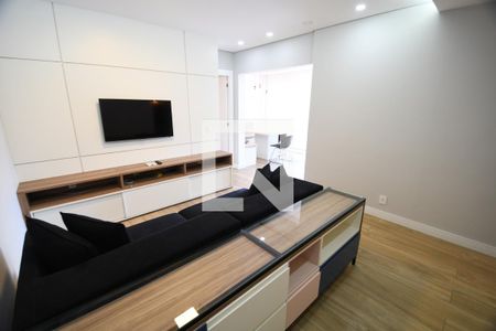 Sala de apartamento para alugar com 1 quarto, 57m² em Cambuí, Campinas