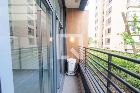 Varanda de kitnet/studio à venda com 1 quarto, 26m² em Vila Mariana, São Paulo