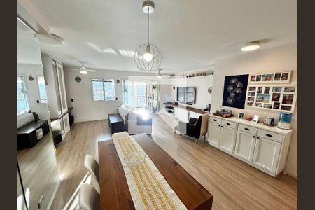Sala de apartamento à venda com 3 quartos, 126m² em Santa Teresinha, São Paulo