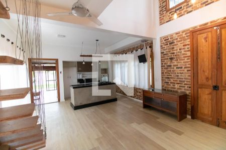 Sala e Cozinha de casa à venda com 3 quartos, 200m² em Piratininga, Niterói